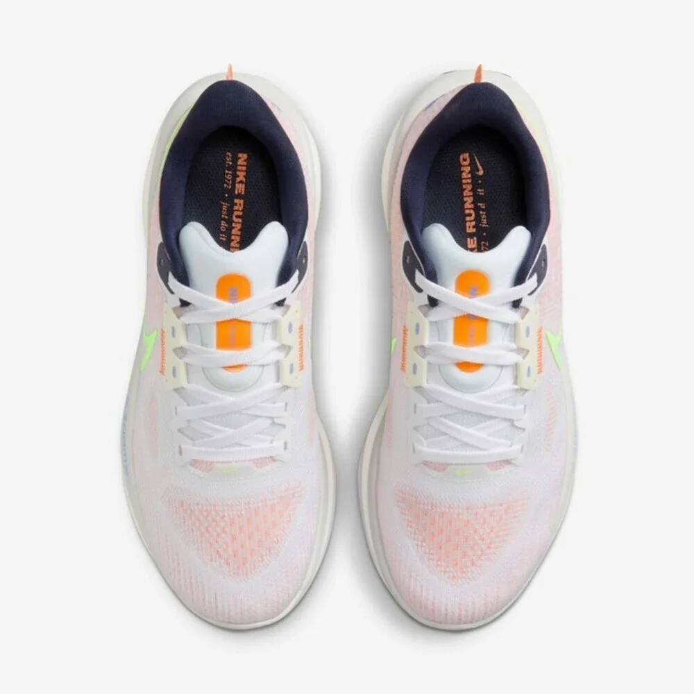 Nike Vomero 17 FB8502-100 Sneakers Women's US 6 White Road Running Shoes TF5161